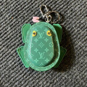 PRE-OWNED Louis Vuitton Green Frog Keychain - Limited Edition